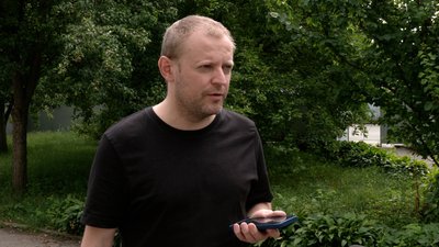 Пошкоджений внаслідок авіаудару будинок на вулиці Чорновола у Чернігові планують відремонтувати Пошкоджений внаслідок авіаудару будинок на вулиці Чорновола у Чернігові планують відремонтувати