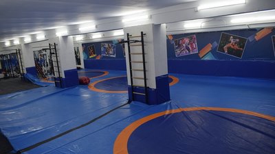 У залі греко-римської боротьби дитячо-юнацької спортивної школи у Звягелі завершили ремонтні роботи У залі греко-римської боротьби дитячо-юнацької спортивної школи у Звягелі завершили ремонтні роботи