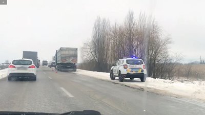 Затор на об'їзній у напрямку Житомира. Що відомо Затор на об'їзній у напрямку Житомира. Що відомо