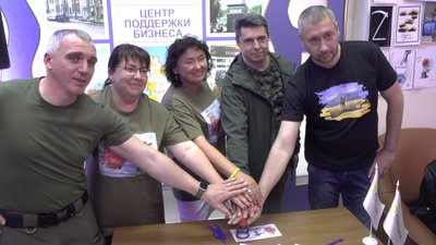 "Асоль вже не та..." У Миколаєві погасили тематичну поштову марку та конверт "Асоль вже не та..." У Миколаєві погасили тематичну поштову марку та конверт
