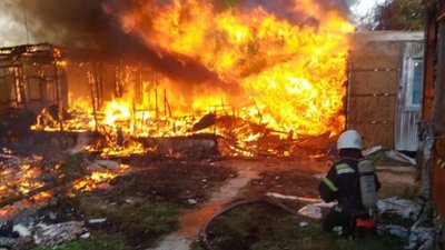 У курортному селищі на Одещині горіла база відпочинку: евакуювали 25 відпочивальників У курортному селищі на Одещині горіла база відпочинку: евакуювали 25 відпочивальників