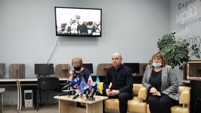 Бібліотекарі Тернополя та польського міста Сувалки провели конференцію Бібліотекарі Тернополя та польського міста Сувалки провели конференцію