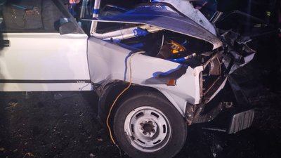 На Полтавщині внаслідок аварії одна людина загинула, інша травмована На Полтавщині внаслідок аварії одна людина загинула, інша травмована