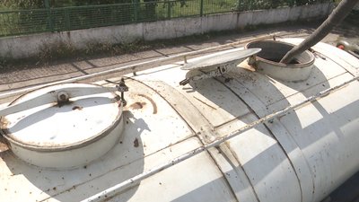 Дванадцять днів без води. Мешканці громади на Дніпропетровщині потерпають через борги водоканалу Дванадцять днів без води. Мешканці громади на Дніпропетровщині потерпають через борги водоканалу