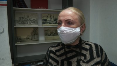 Таксі та автобуси: як на Харківщині підвозитимуть медиків на роботу Таксі та автобуси: як на Харківщині підвозитимуть медиків на роботу
