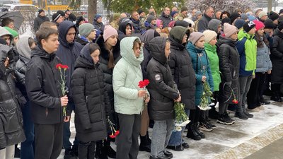 Відкриття меморіальої дошку зв’язківцю ЗСУ Сергію Брижаку Відкриття меморіальої дошку зв’язківцю ЗСУ Сергію Брижаку