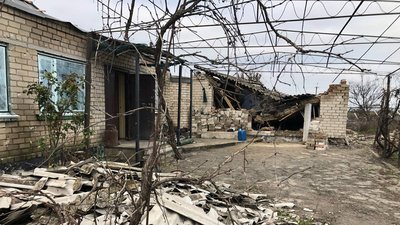 Загибель брата, втрата бізнесу, руйнування будинку. Історія родини з Херсонщини, яка повернулася в рідне село
