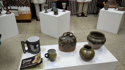 У Тернополі відкрили виставку гончарів та керамістів з 10 областей України У Тернополі відкрили виставку гончарів та керамістів з 10 областей України