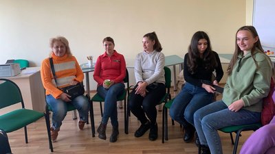 "Вектор змін": у Тернополі відкрили центр навчання для переселенців та учасників війни "Вектор змін": у Тернополі відкрили центр навчання для переселенців та учасників війни