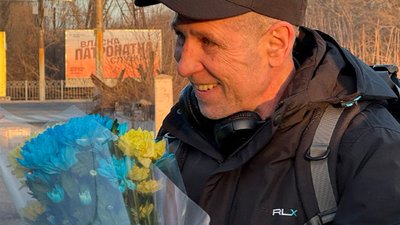 Звільнення з полону захисника 54-ї ОМБр: як родина у Запоріжжі зустріла Олега Павшенка