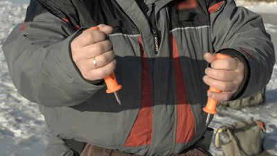 Як не провалитися під лід. Розповідає чернігівський рибалка
