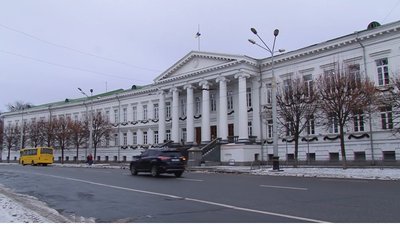 Вакцинація чиновників від COVID-19: скільки не щепилося на Полтавщині Вакцинація чиновників від COVID-19: скільки не щепилося на Полтавщині