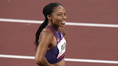 Американська бігунка переписала історію Олімпіади "бронзою" у бігу на 400 метрів