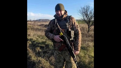 На Черкащині попрощалися тероборонцем, який помер від поранень На Черкащині попрощалися тероборонцем, який помер від поранень