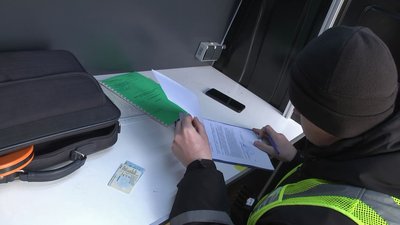 Графіки руху, рейси й дозволені зупинки: на Волині інспектували міжміські та приміські автобуси Графіки руху, рейси й дозволені зупинки: на Волині інспектували міжміські та приміські автобуси
