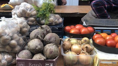 Продукти дорожчають: огляд цін на ринку в Ужгороді Продукти дорожчають: огляд цін на ринку в Ужгороді