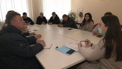 Пересувна Укрпошта: на проєкт нарікають у громаді на Рівненщині. Як реагує підприємство Пересувна Укрпошта: на проєкт нарікають у громаді на Рівненщині. Як реагує підприємство