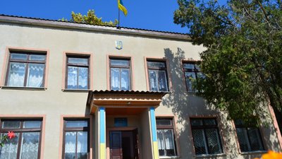 На Херсонщині староста Збур'ївського округу виїхав та працює дистанційно