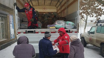 Ширяєве, Червоний Хрест, гуманітарна допомога