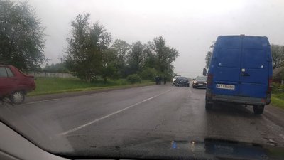 На Прикарпатті трапилася ДТП: жертв немає На Прикарпатті трапилася ДТП: жертв немає