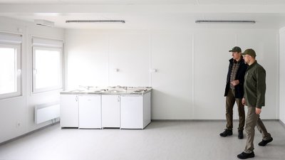 Під Черніговом встановили перше модульне містечко та закінчують монтаж другого