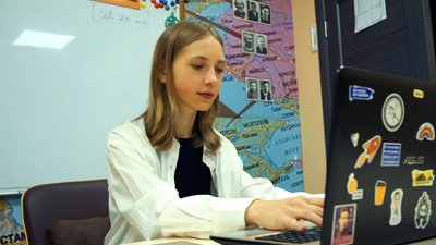 Учениця вінницького ліцею склала мультипредметний тест на 600 балів Учениця вінницького ліцею склала мультипредметний тест на 600 балів
