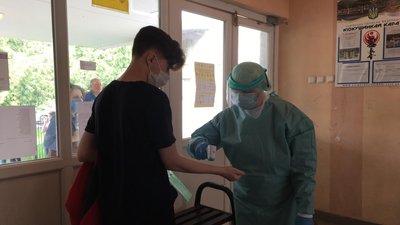 На Львівщині склали ЗНО з математики: як змінився процес тестування під час карантину