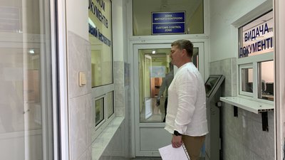 "Якщо документи на авто відповідають нормам, то розмитнення займає до 2 годин", — митний брокер "Якщо документи на авто відповідають нормам, то розмитнення займає до 2 годин", — митний брокер