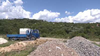 Незаконне будівництво у Садгорі