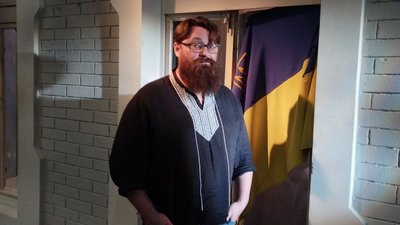 "Кицька на спогад про темінь": у Києві херсонський театр відкрив осінній сезон моновиставою "Кицька на спогад про темінь": у Києві херсонський театр відкрив осінній сезон моновиставою
