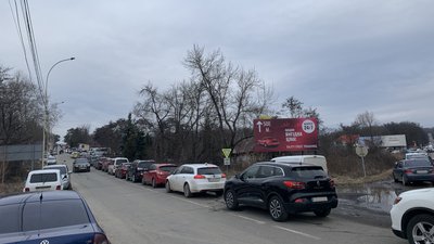 На КПП "Ужгород-Вишнє Нємецьке" відкрили тимчасовий піший перехід