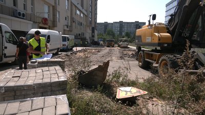 У Рівному роблять новий виїзд на Київську. Мешканці — проти стоянки під вікнами У Рівному роблять новий виїзд на Київську. Мешканці — проти стоянки під вікнами