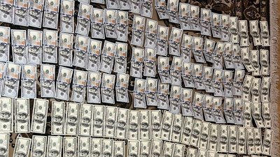 За 7,5 тисяч доларів США переправляли ухилянтів за кордон. У Дніпрі затримали трьох чоловіків За 7,5 тисяч доларів США переправляли ухилянтів за кордон. У Дніпрі затримали трьох чоловіків
