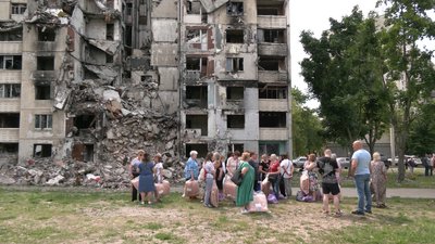 Побиті обстрілами будинки у Харкові після експертиз розділили на три категорії за ступенем руйнування: що це означає Побиті обстрілами будинки у Харкові після експертиз розділили на три категорії за ступенем руйнування: що це означає