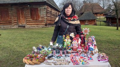 В Ужгороді провели фестиваль "Коляди у старому селі"