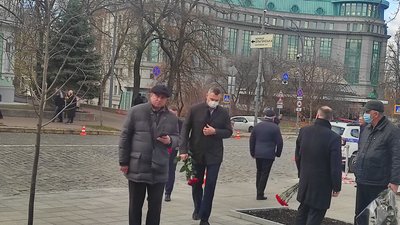 У столиці прощаються з Юхимом Звягільським У столиці прощаються з Юхимом Звягільським
