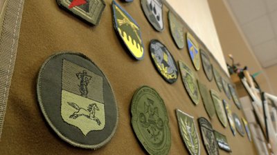 Школа пілотування дронів у Черкасах навчає військових та цивільних Школа пілотування дронів у Черкасах навчає військових та цивільних