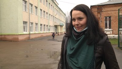 У Житомирі біля школи №8 встановили пішохідний перехід з острівцями безпеки У Житомирі біля школи №8 встановили пішохідний перехід з острівцями безпеки