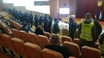 Депутатські фракції, постійні комісії та стратегія розвитку. Результати сесії Сумської облради Депутатські фракції, постійні комісії та стратегія розвитку. Результати сесії Сумської облради