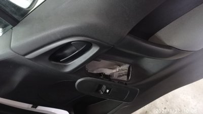 21 мобільний телефон виявили митники в закарпатця на КПП "Тиса" 21 мобільний телефон виявили митники в закарпатця на КПП "Тиса"