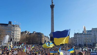У США та Євросоюзі виступають за військову та фінансову підтримку України – опитування