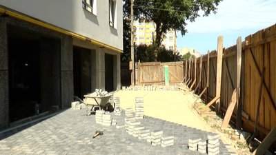 У Івано-Франківську ветерани АТО/ООС вимагають в ОСББ півтора метра території для заїзду в гаражі