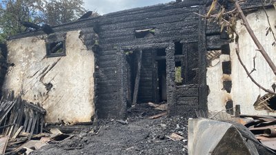 У селі на Житомирщині горів будинок: врятувати власника не вдалося У селі на Житомирщині горів будинок: врятувати власника не вдалося