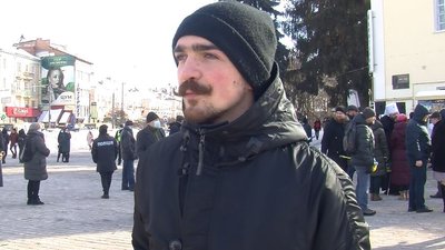 У Луцьку вшанували пам'ять Героїв Небесної сотні У Луцьку вшанували пам'ять Героїв Небесної сотні