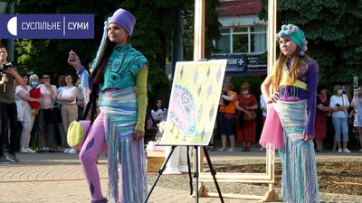 Яким був фестиваль "Ніч музеїв" у Сумах - фоторепортаж Яким був фестиваль "Ніч музеїв" у Сумах - фоторепортаж