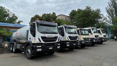 Червоний Хрест передав до Миколаєва п’ять нових водовозок