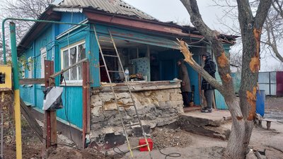 "Діти ніч не спали, від кожного шурхоту прокидаються, плачуть" — мешканці Ворожби на Сумщині розповіли про обстріли