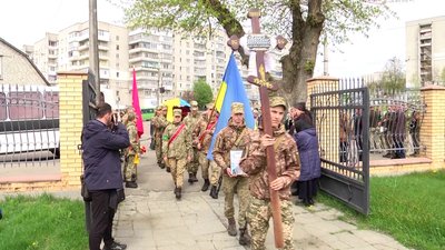 Житомирщина прощається зі своїми героями-оборонцями Житомирщина прощається зі своїми героями-оборонцями