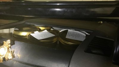 Через кордон намагалися провезти 30 кг чорної ікри - Держприкордонслужба