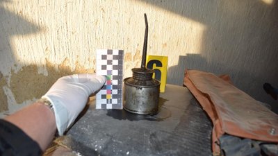 Облив бензином та підпалив. На Вінниччині чоловік живцем спалив родича Облив бензином та підпалив. На Вінниччині чоловік живцем спалив родича